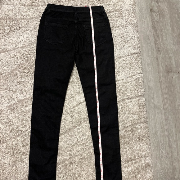 Jeans - Picture 7 of 12